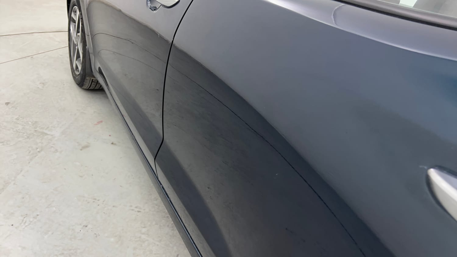 Used 2023 Hyundai Aura SX 1.2 CNG Cng Manual dents MINOR SCRATCH