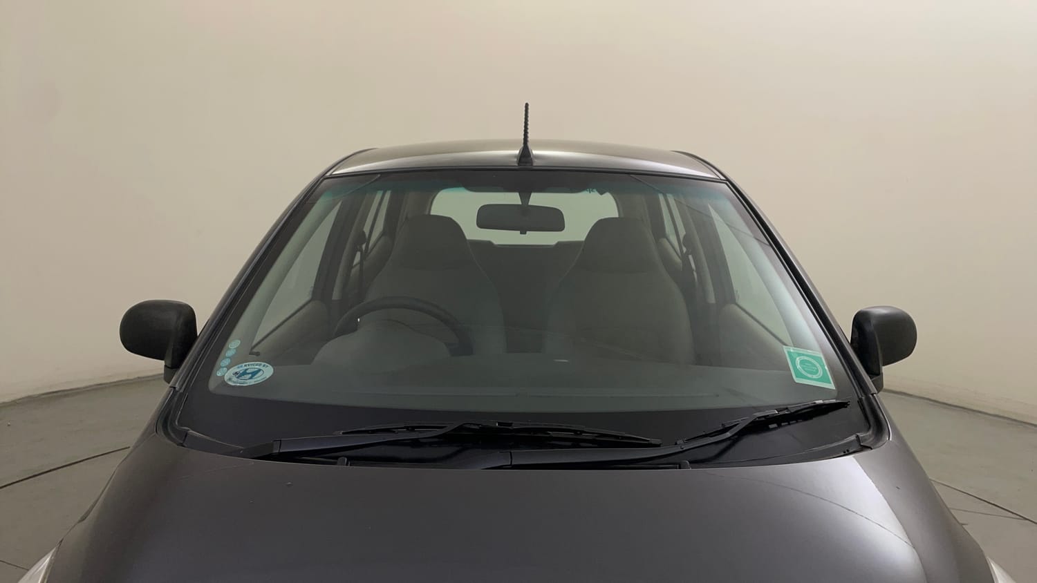 Used 2011 Hyundai i10 Era 1.1 iRDE2 Petrol Manual exterior FRONT WINDSHIELD VIEW