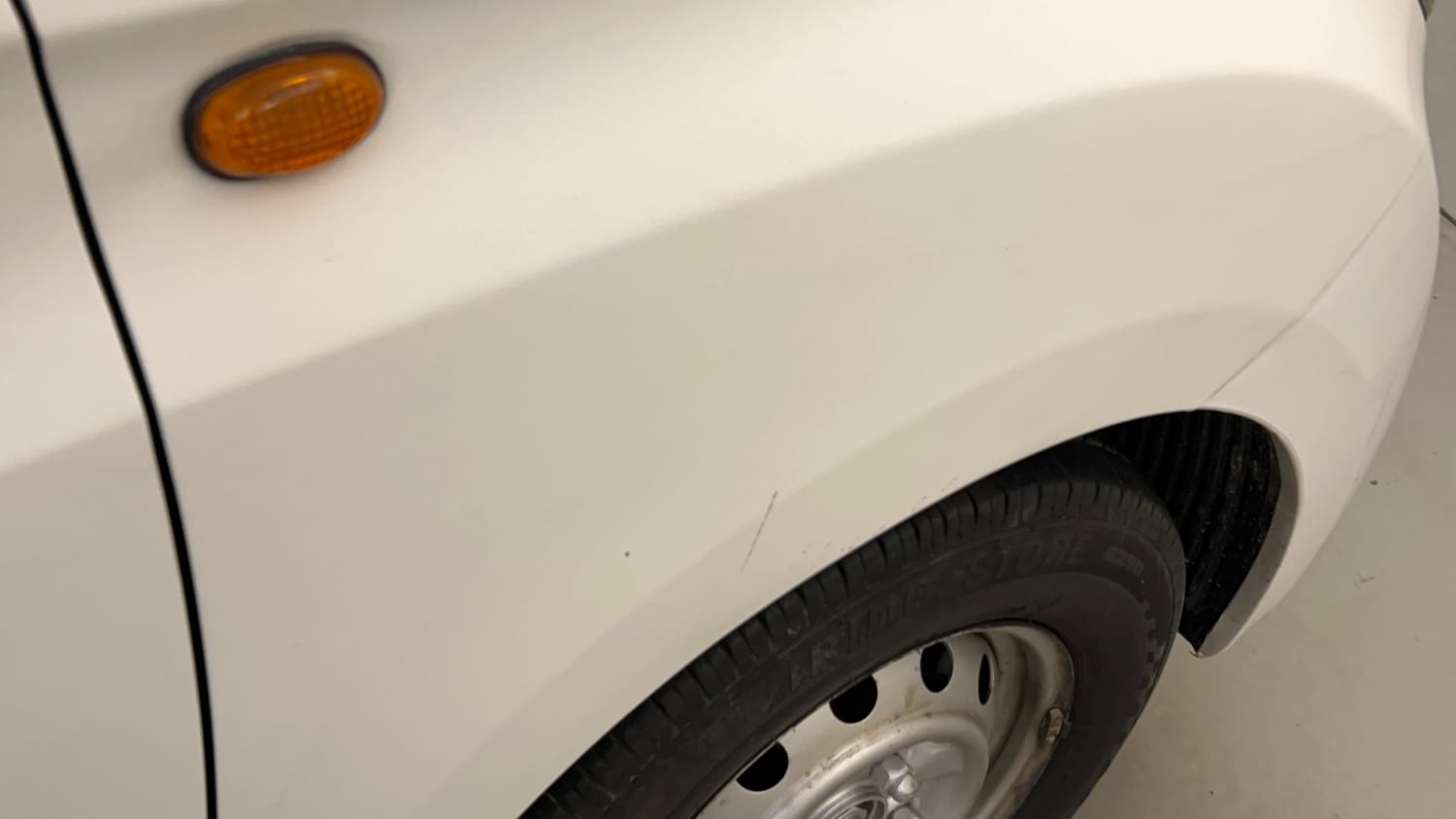 Used 2014 Hyundai Eon Era + Petrol Manual dents MINOR SCRATCH