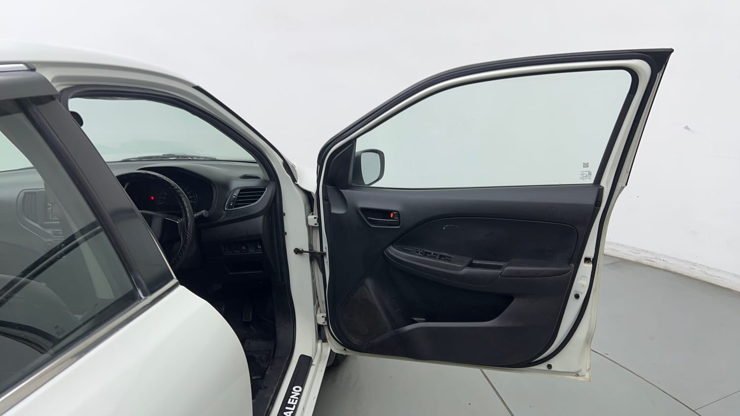 Used 2021 Maruti Suzuki Baleno Sigma Petrol Manual interior RIGHT FRONT DOOR OPEN VIEW