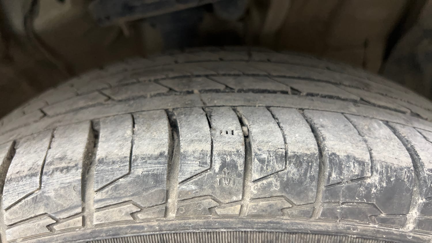 Used 2023 Hyundai Creta SX 1.5 Petrol Petrol Manual tyres RIGHT FRONT TYRE TREAD VIEW