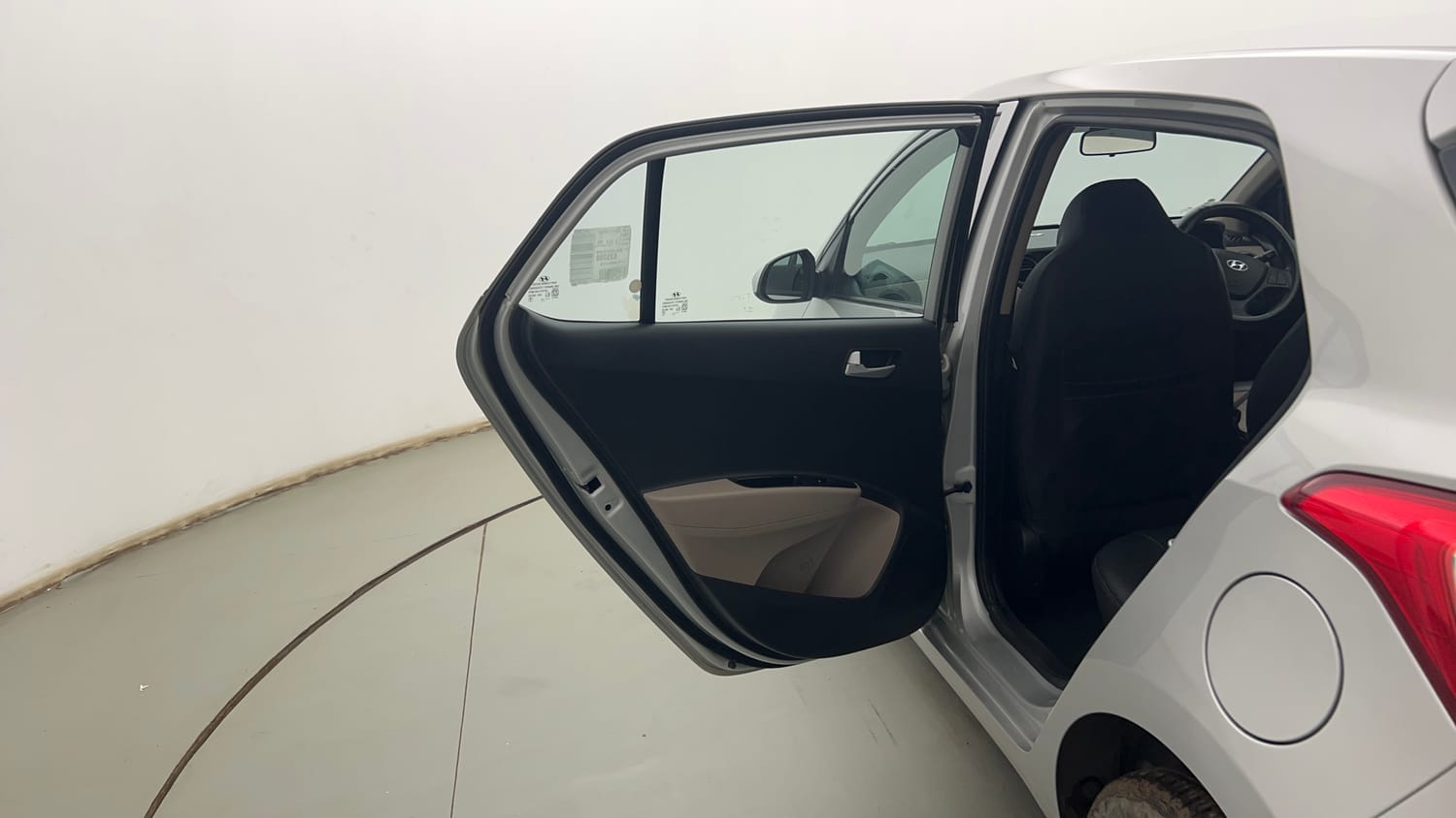 Used 2017 Hyundai Grand i10 Sportz 1.2 Kappa VTVT Petrol Manual interior LEFT REAR DOOR OPEN VIEW