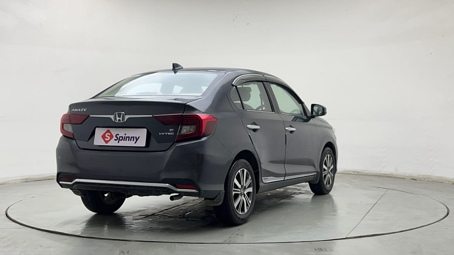 Used 2022 Honda Amaze VX CVT 1.2 Petrol Petrol Automatic exterior RIGHT REAR CORNER VIEW
