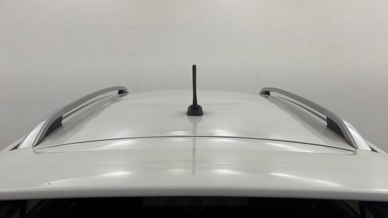 Used 2022 Maruti Suzuki Ignis Zeta 1.2 MT Petrol Manual exterior EXTERIOR ROOF VIEW