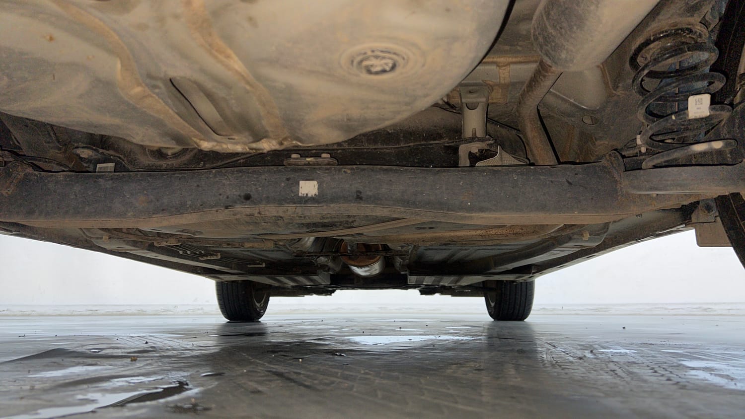 Used 2023 Maruti Suzuki Baleno Alpha MT Petrol Manual extra REAR UNDERBODY VIEW (TAKEN FROM REAR)