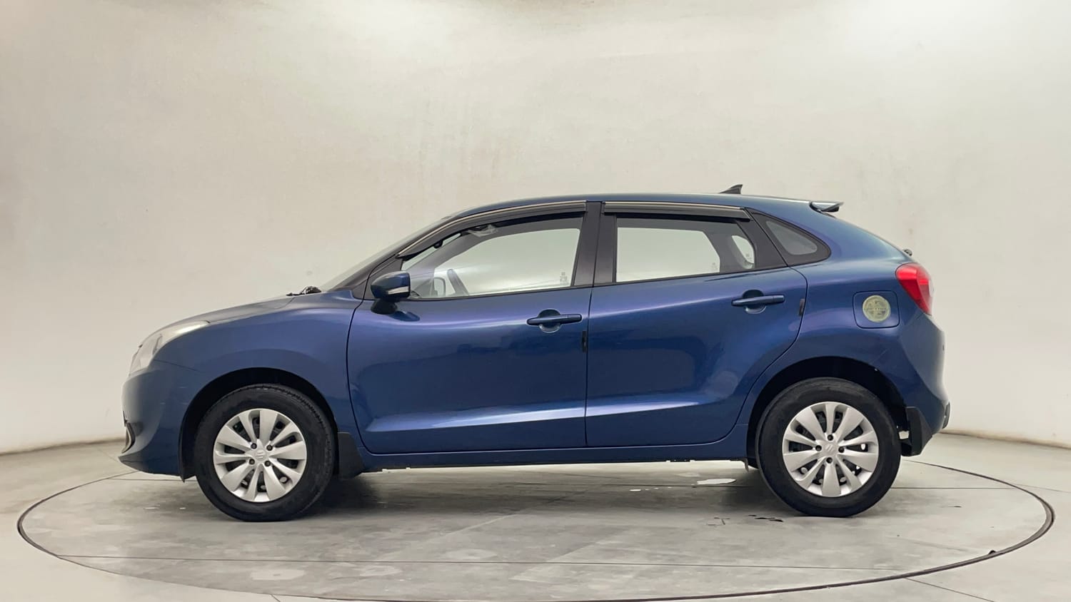 Used 2017 Maruti Suzuki Baleno Delta 1.2 Petrol Manual exterior LEFT SIDE VIEW