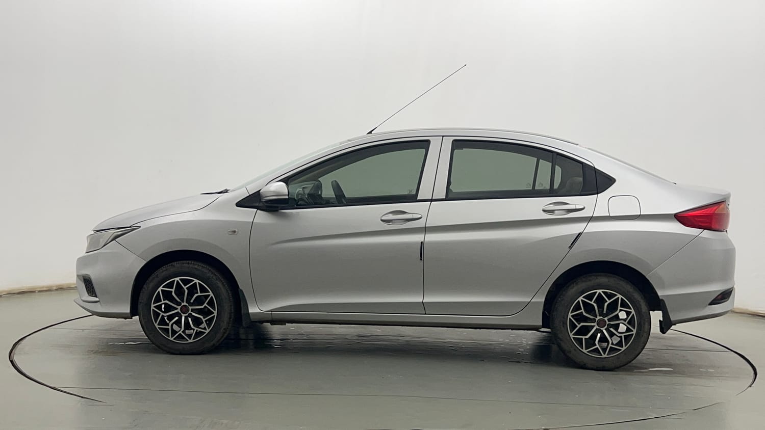 Used 2017 Honda City S Petrol Petrol Manual exterior LEFT SIDE VIEW