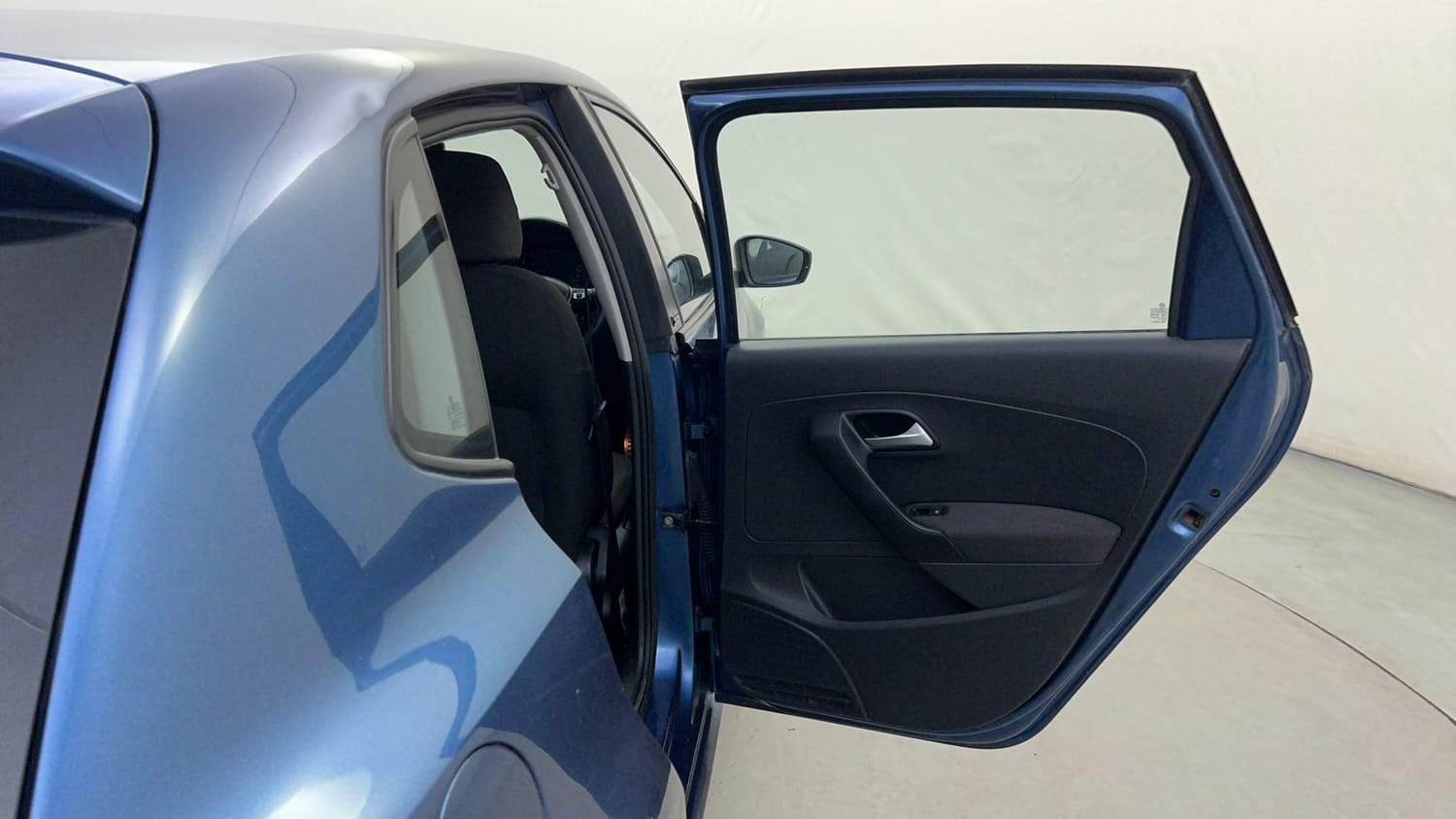 Used 2017 Volkswagen Polo Highline1.2L (P) Petrol Manual interior RIGHT REAR DOOR OPEN VIEW