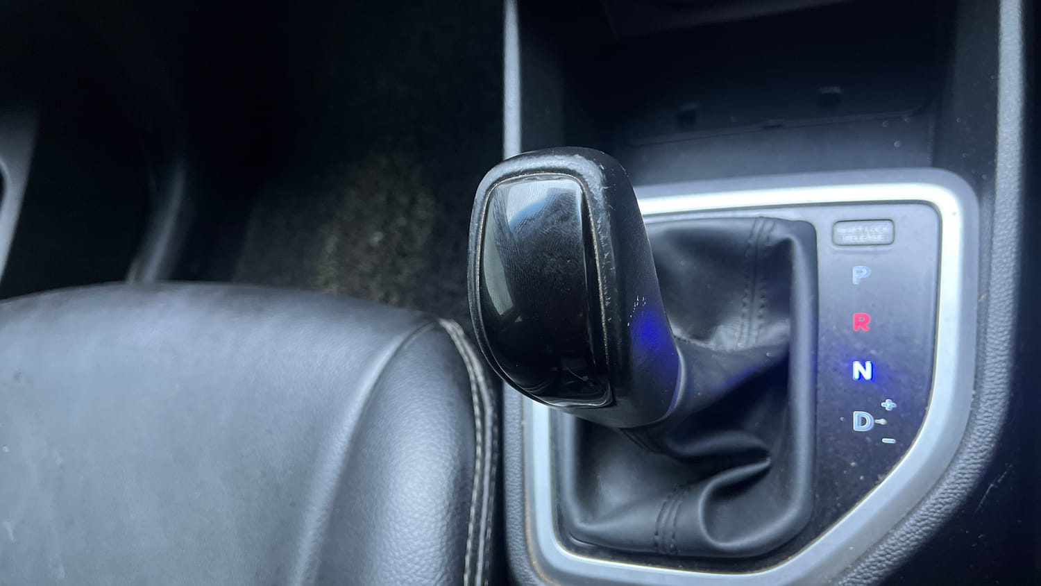 Used 2019 Hyundai Creta SX 1.6 AT CRDi Diesel Automatic interior GEAR  KNOB VIEW