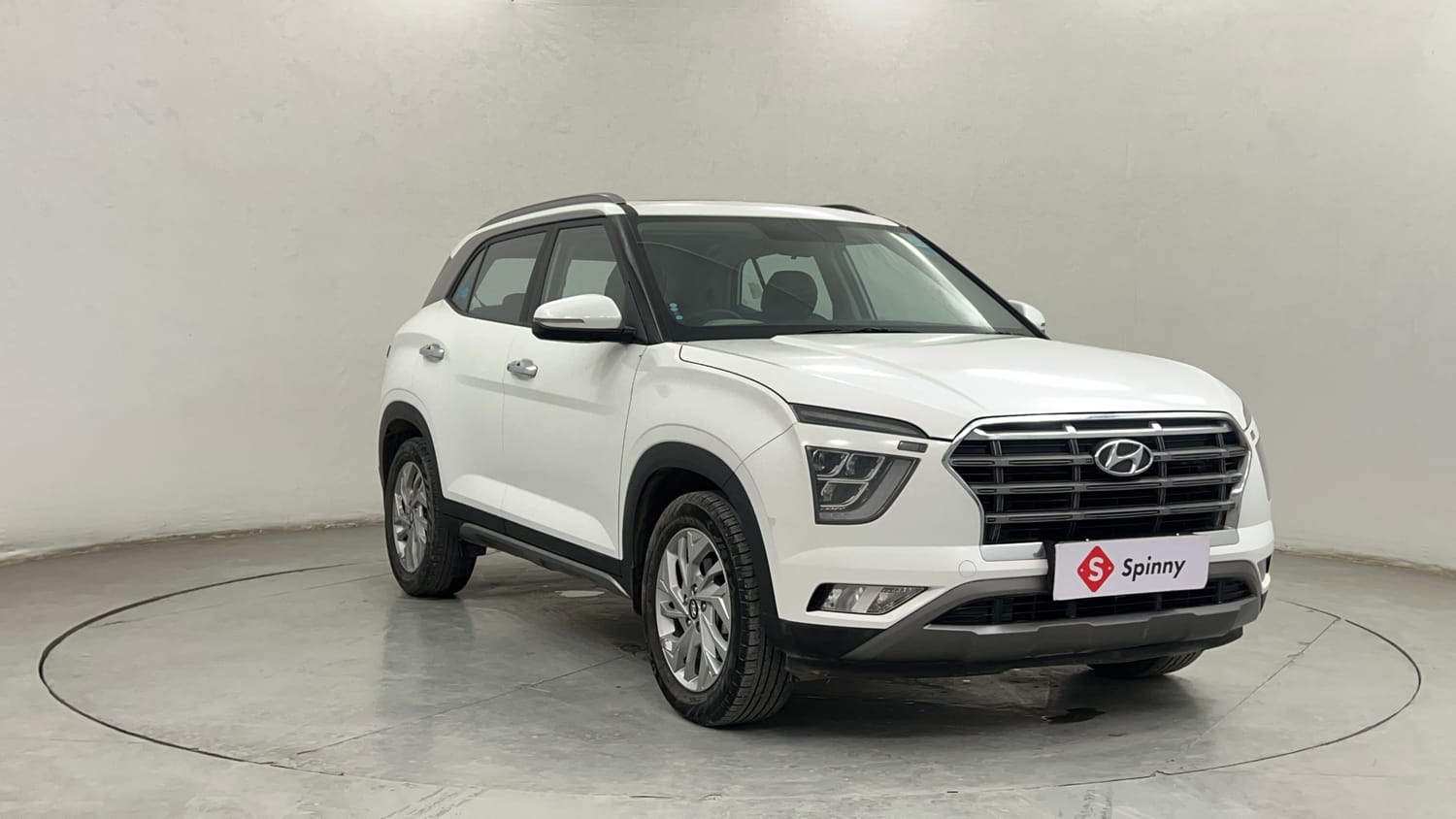 Used 2023 Hyundai Creta SX 1.5 Petrol Petrol Manual exterior RIGHT FRONT CORNER VIEW