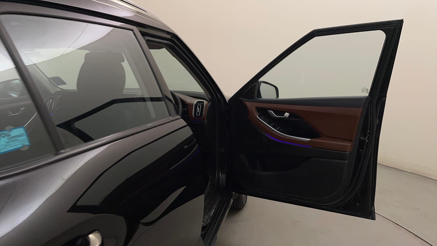Used 2023 Hyundai Alcazar Prestige 7 STR 1.5 Diesel Diesel Manual interior RIGHT FRONT DOOR OPEN VIEW