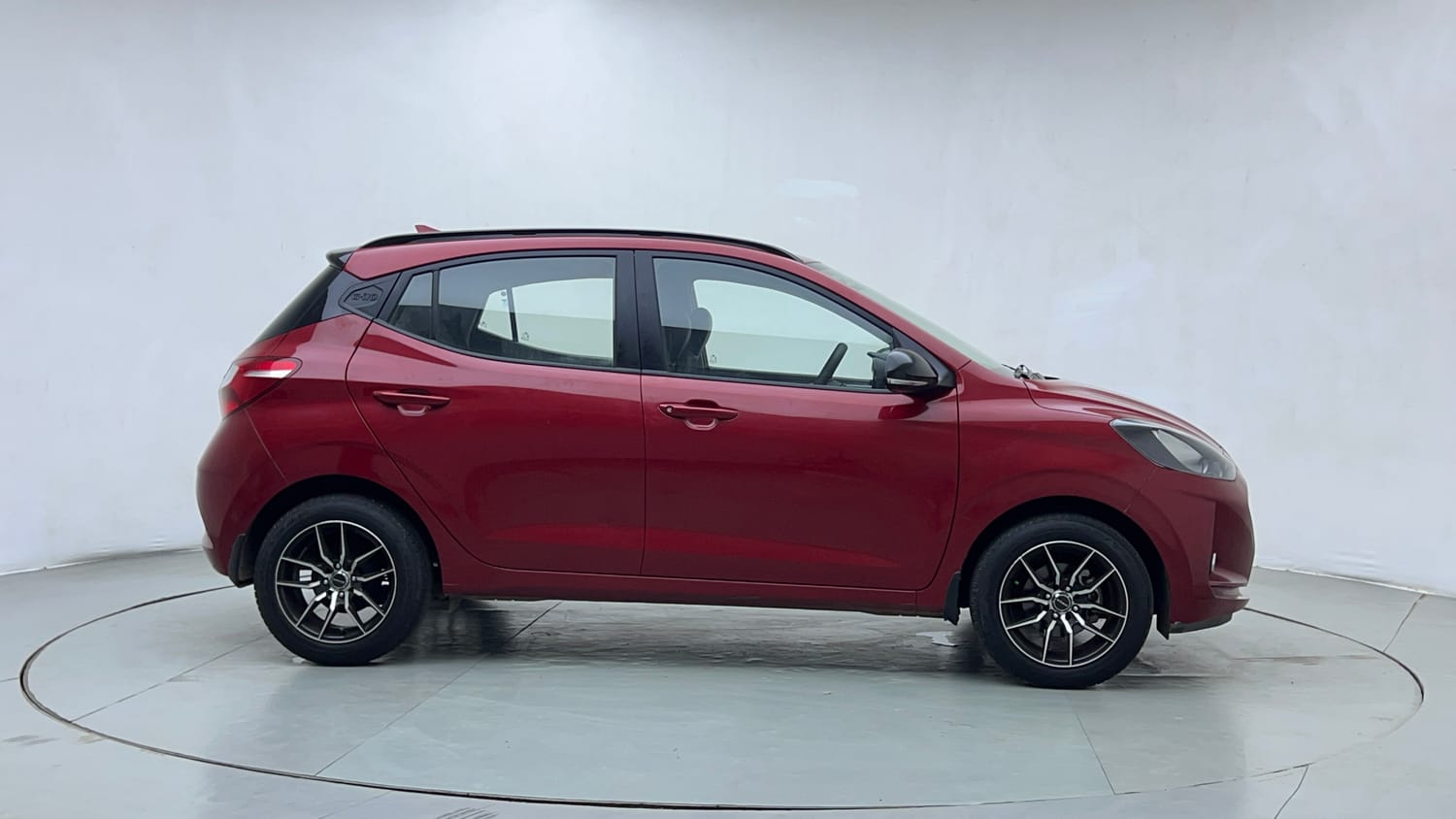 Used 2021 Hyundai Grand i10 Nios Sportz 1.2 Kappa VTVT Petrol Manual exterior RIGHT SIDE VIEW