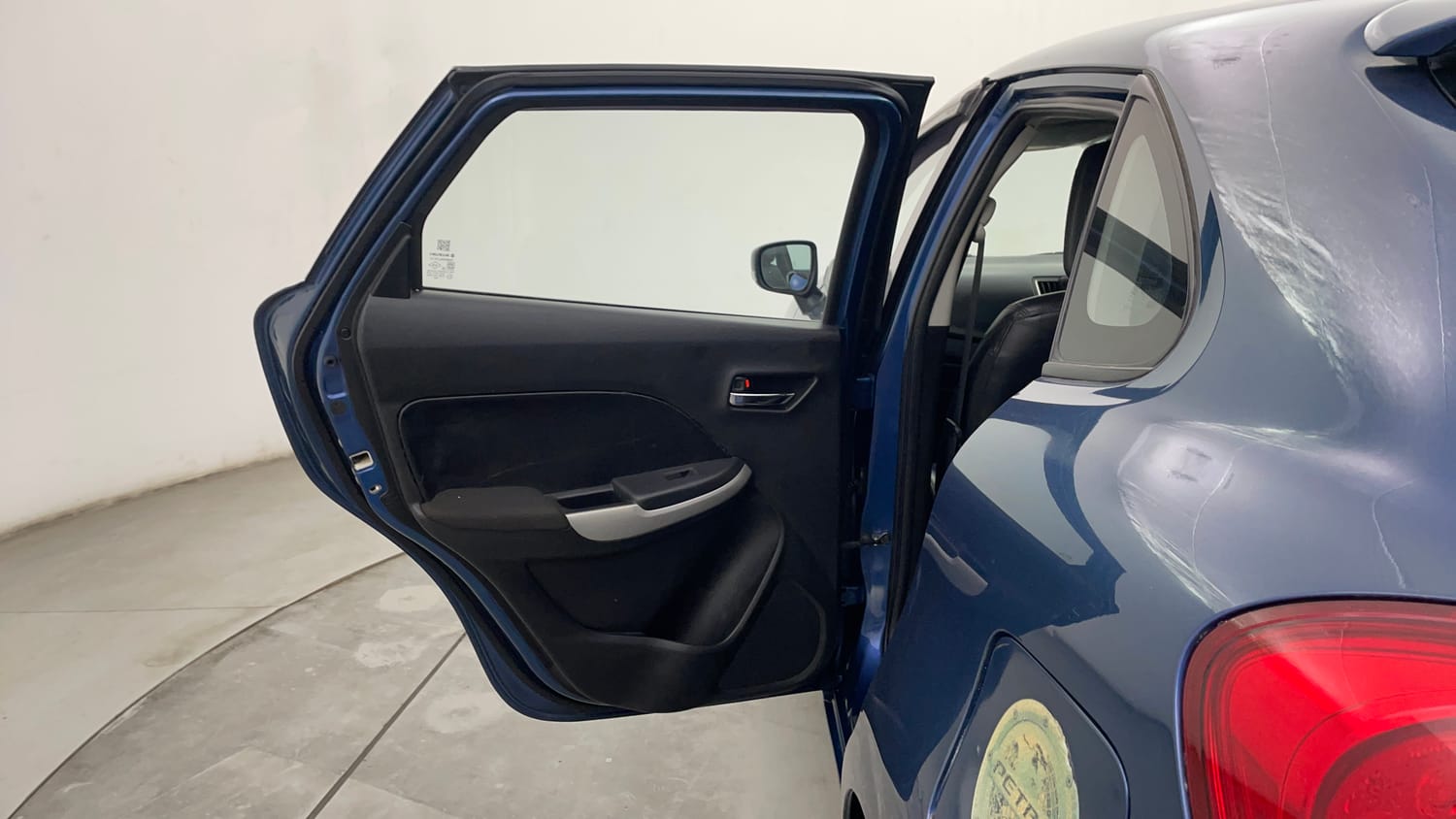 Used 2017 Maruti Suzuki Baleno Delta 1.2 Petrol Manual interior LEFT REAR DOOR OPEN VIEW