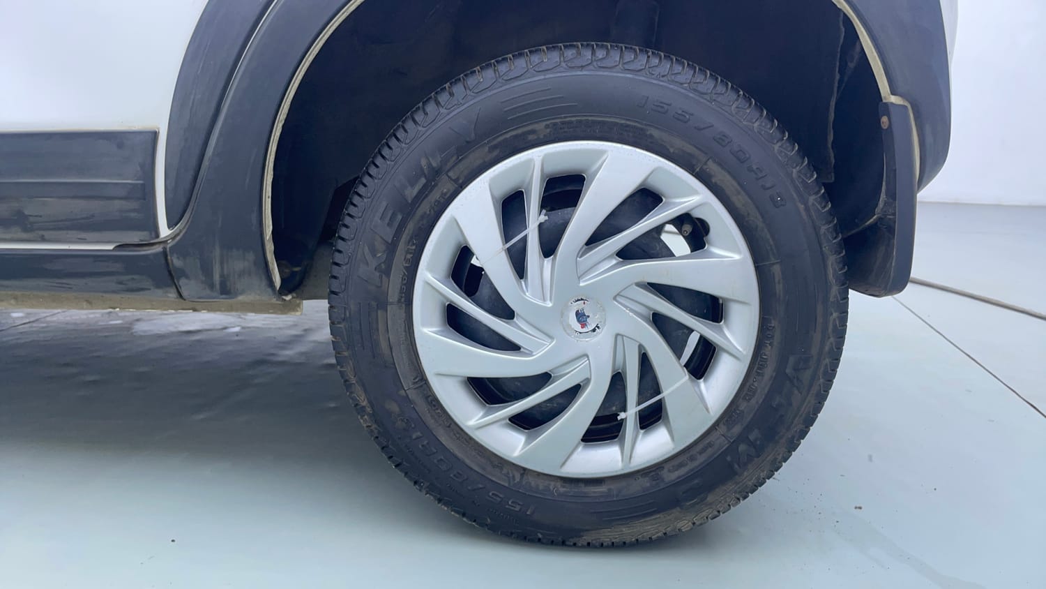 Used 2016 Datsun Redi-GO S Petrol Manual tyres LEFT REAR TYRE RIM VIEW