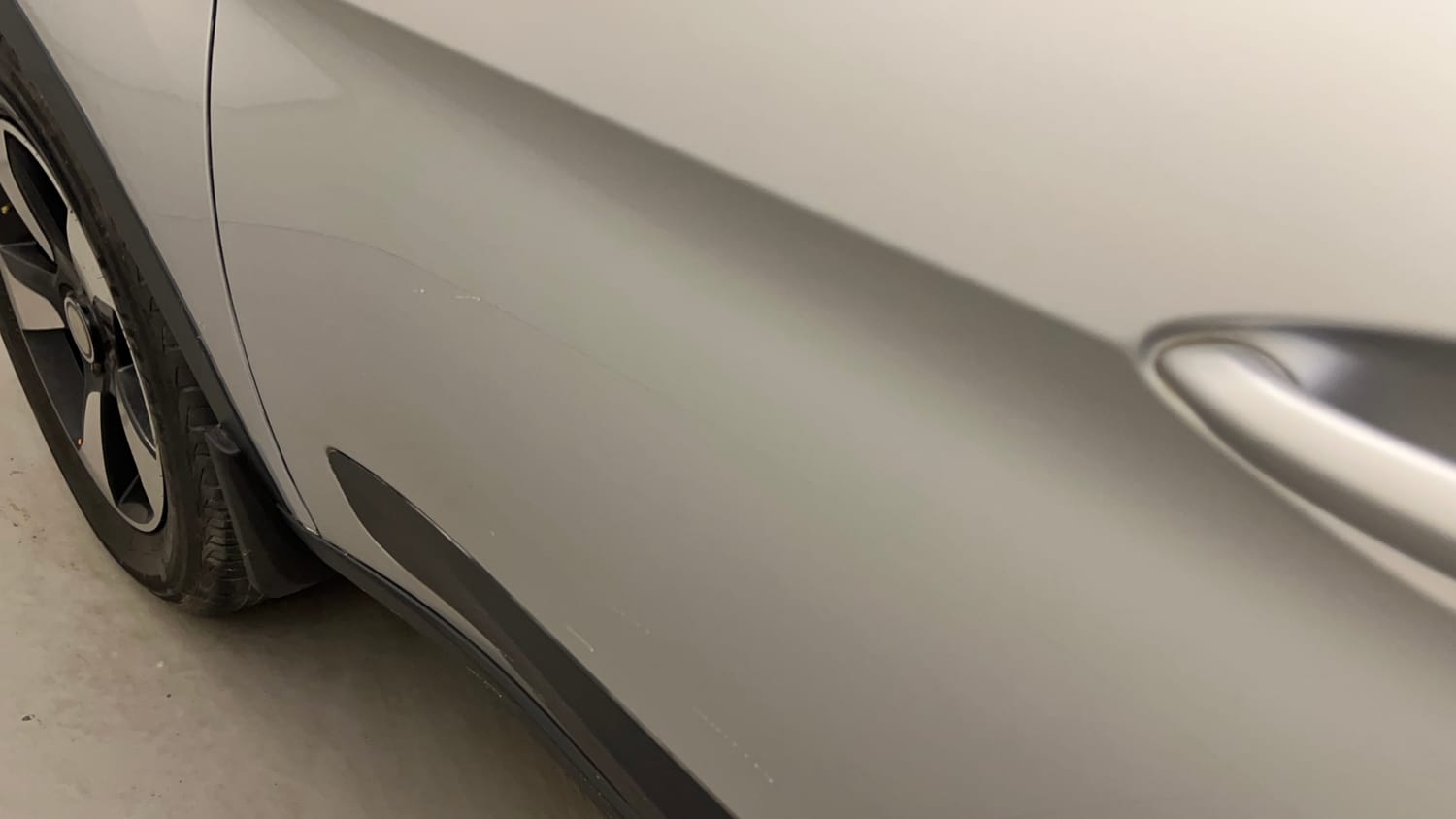 Used 2019 Tata Nexon XZA Plus Petrol Petrol Automatic dents MINOR SCRATCH