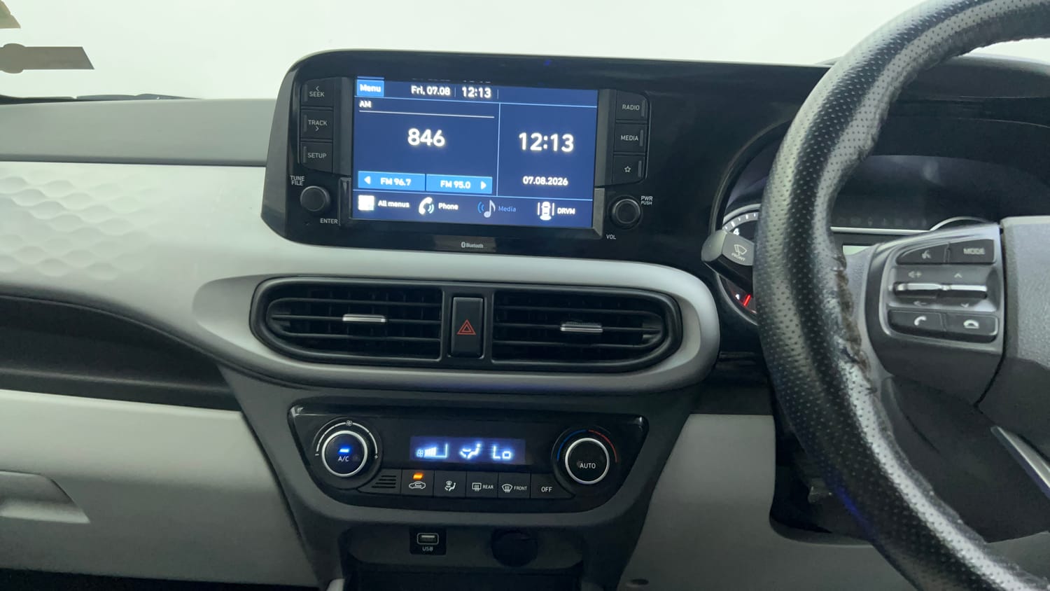 Used 2021 Hyundai Grand i10 Nios Sportz AMT 1.2 Kappa VTVT Petrol Automatic interior MUSIC SYSTEM & AC CONTROL VIEW