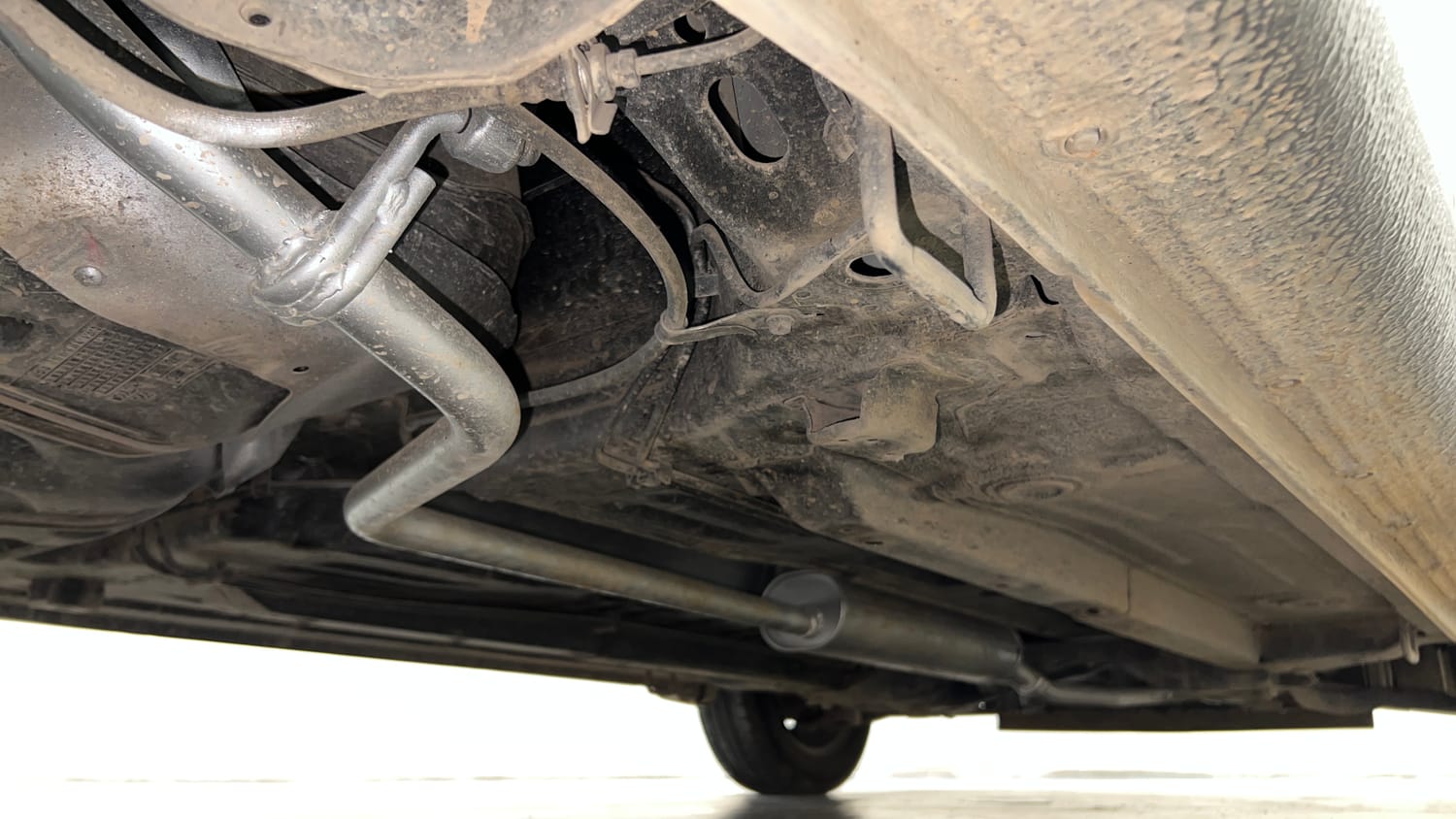Used 2017 Maruti Suzuki Celerio VXi Petrol Manual extra REAR RIGHT UNDERBODY VIEW