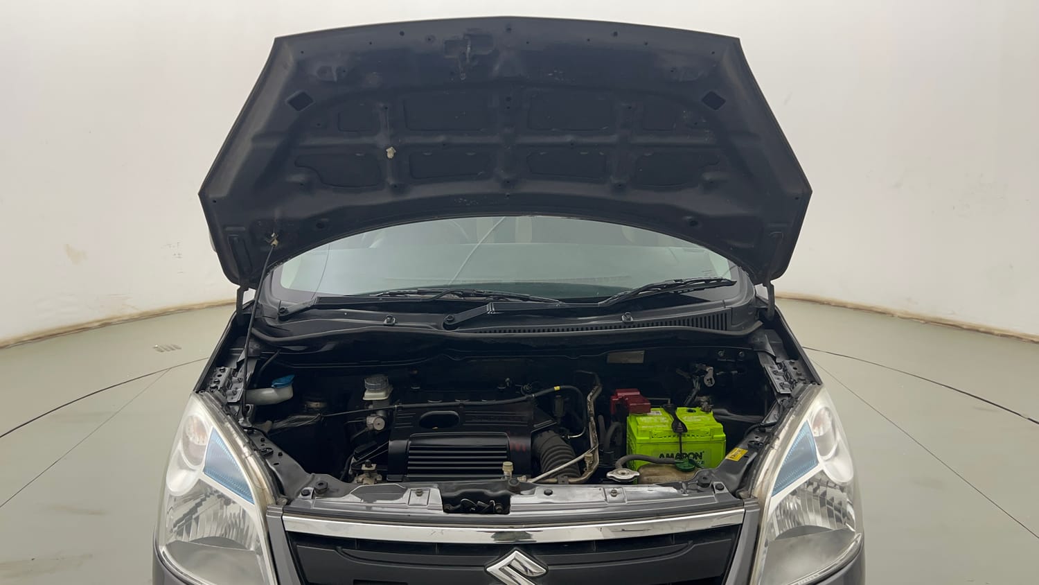 Used 2018 Maruti Suzuki Wagon R VXI Petrol Manual engine ENGINE & BONNET OPEN FRONT VIEW