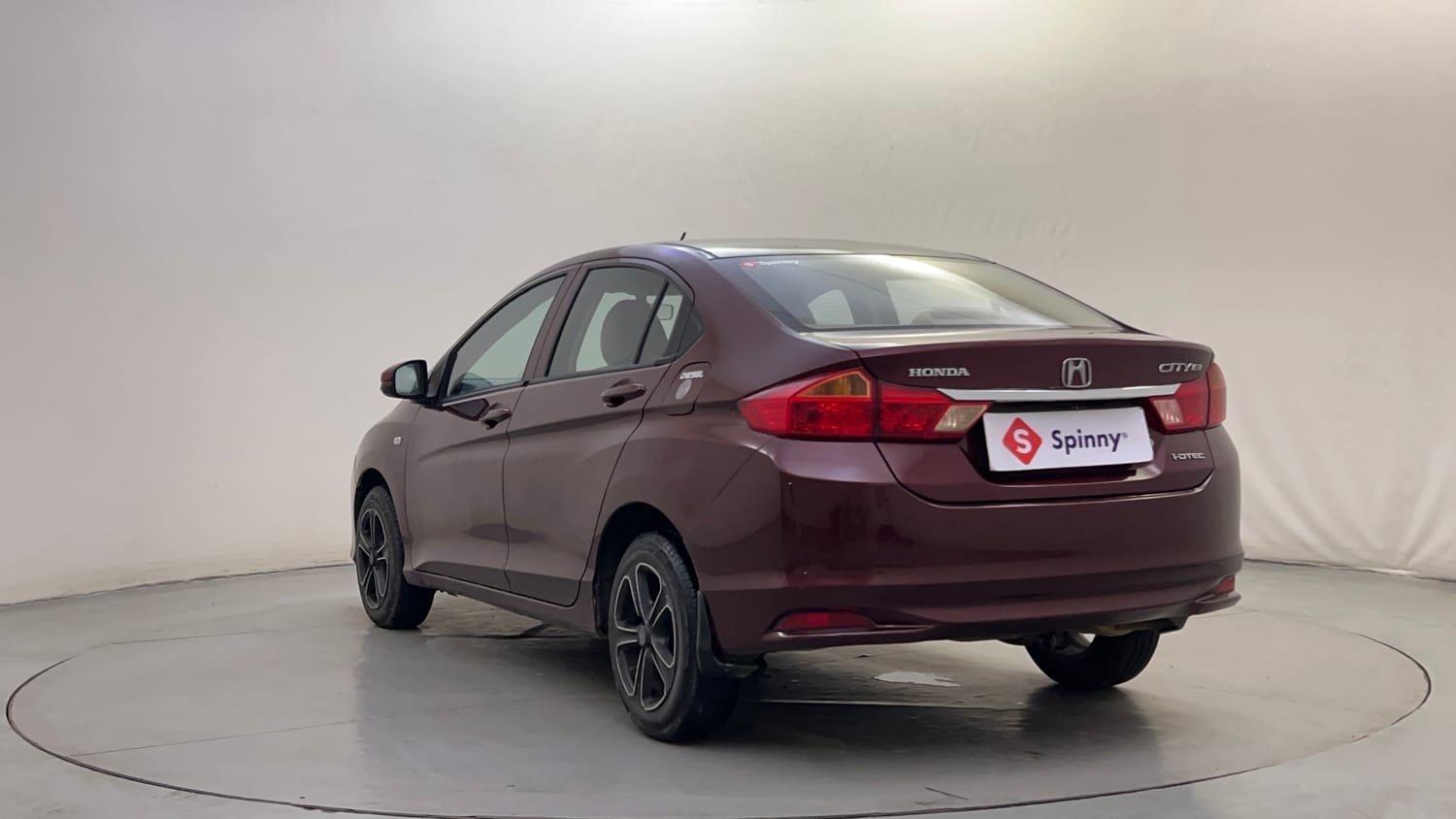 Used 2015 Honda City S Diesel Diesel Manual exterior LEFT REAR CORNER VIEW