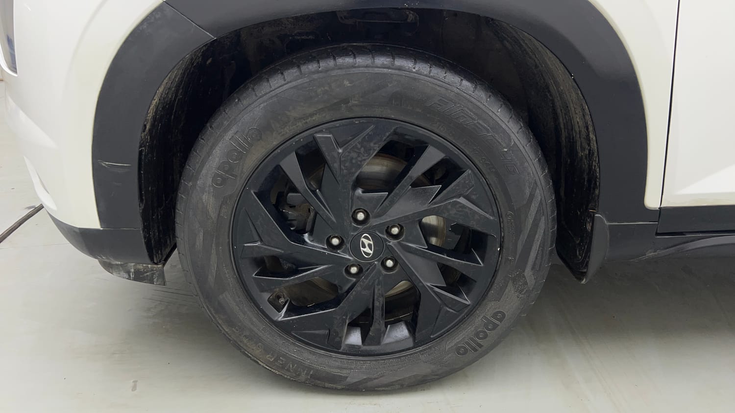 Used 2021 Hyundai Creta SX (O) 1.5 Diesel Automatic Diesel Automatic tyres LEFT FRONT TYRE RIM VIEW