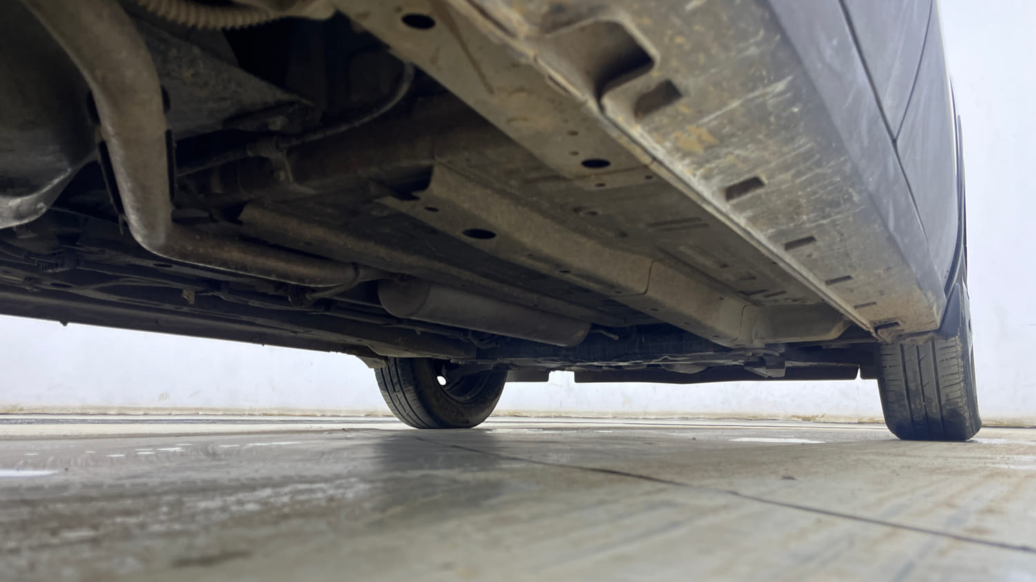 Used 2024 Tata Punch Pure MT Petrol Manual extra REAR RIGHT UNDERBODY VIEW