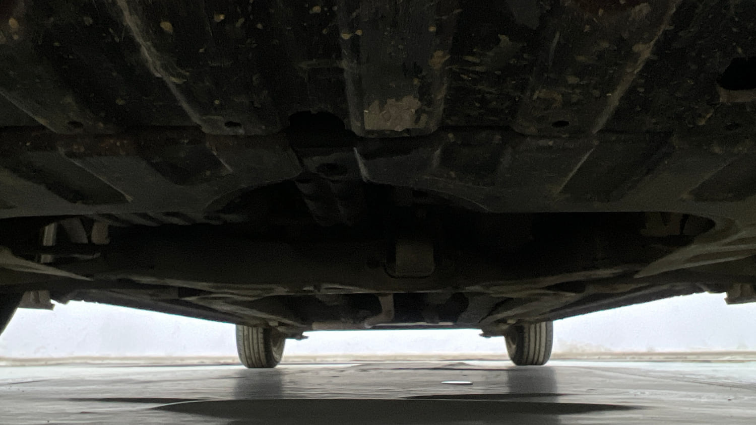 Used 2012 Hyundai i20 Sportz 1.2 Petrol Manual extra FRONT LEFT UNDERBODY VIEW