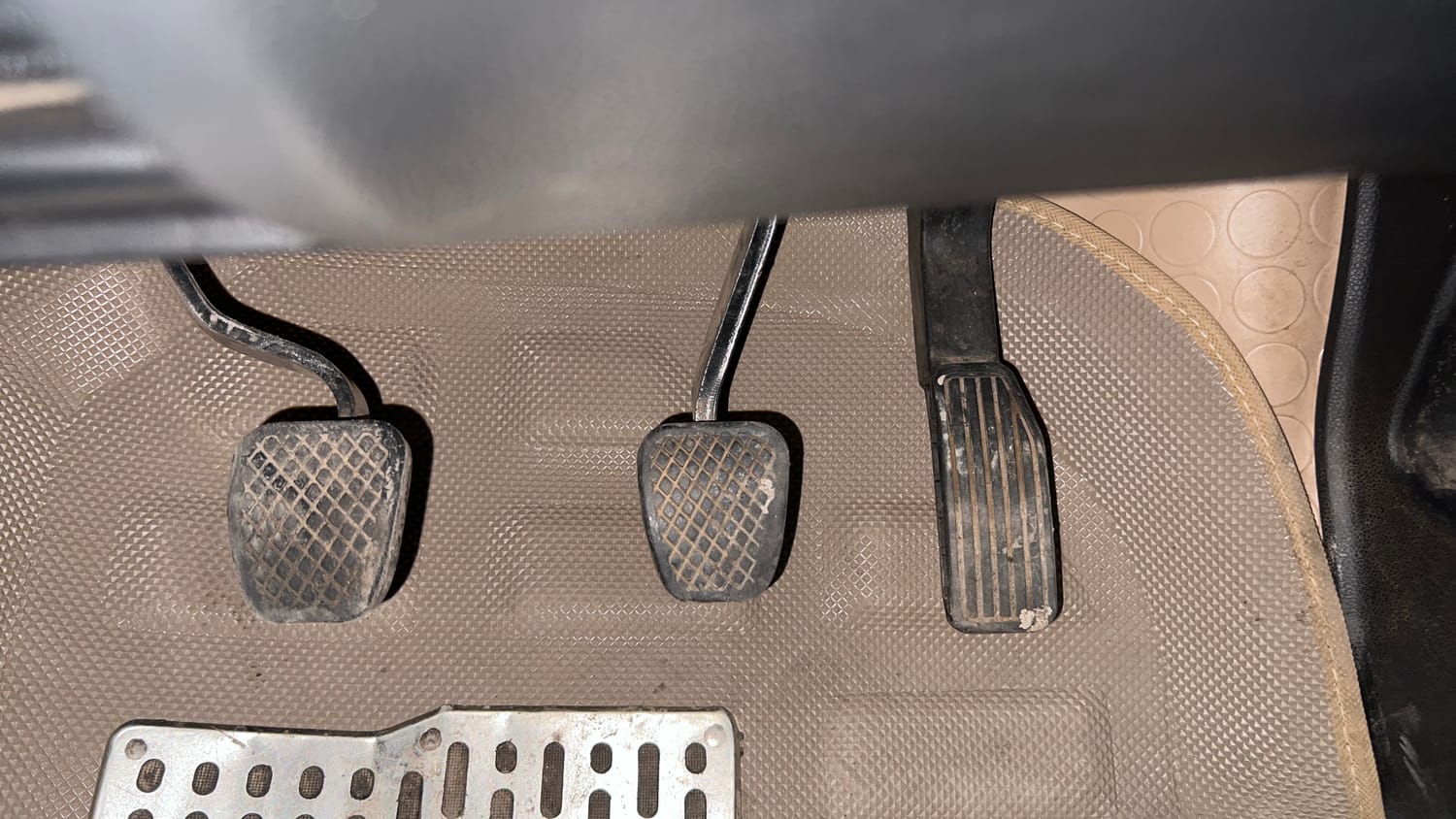 Used 2015 Honda City S Diesel Diesel Manual interior PEDALS VIEW