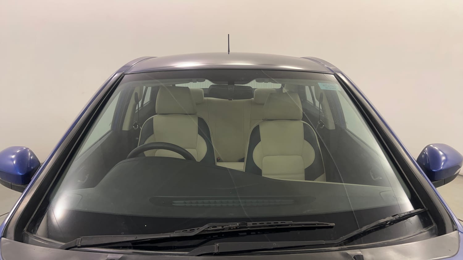 Used 2015 Tata Zest XT Petrol Petrol Manual exterior FRONT WINDSHIELD VIEW