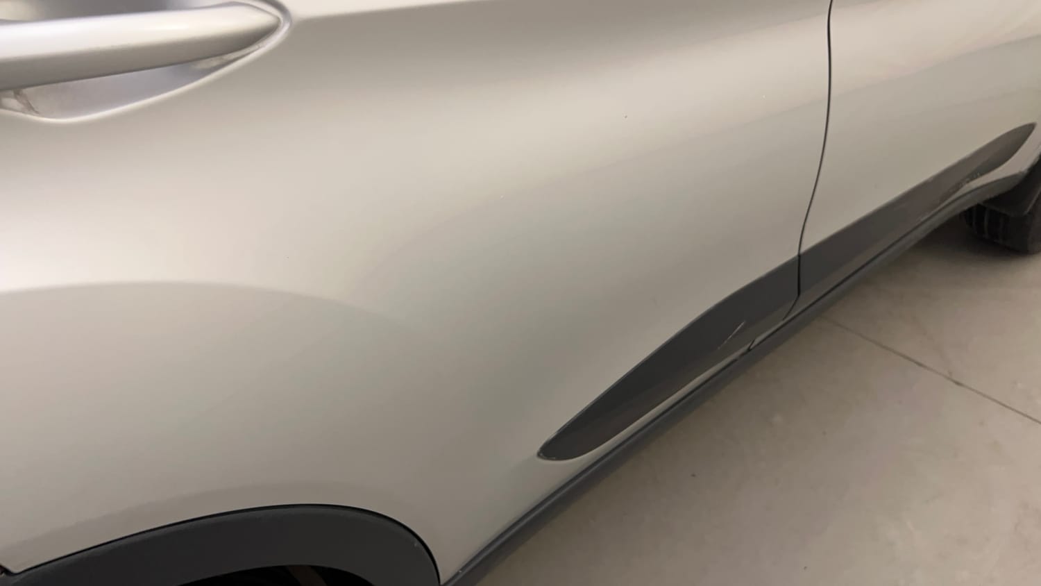Used 2019 Tata Nexon XZA Plus Petrol Petrol Automatic dents MINOR SCRATCH