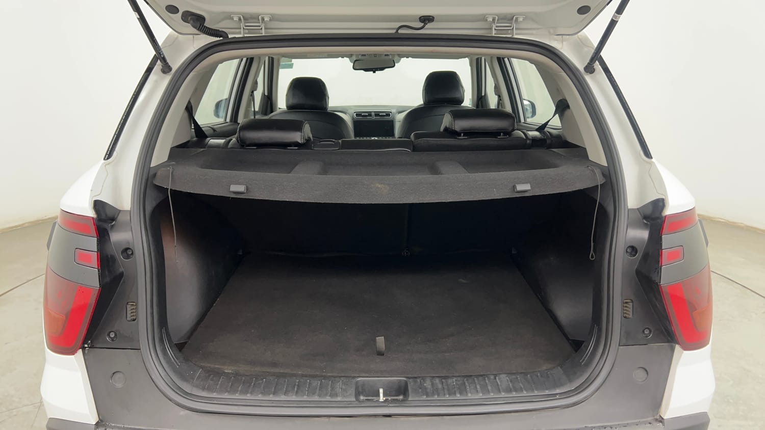 Used 2023 Hyundai Creta SX 1.5 Petrol Petrol Manual interior DICKY INSIDE VIEW