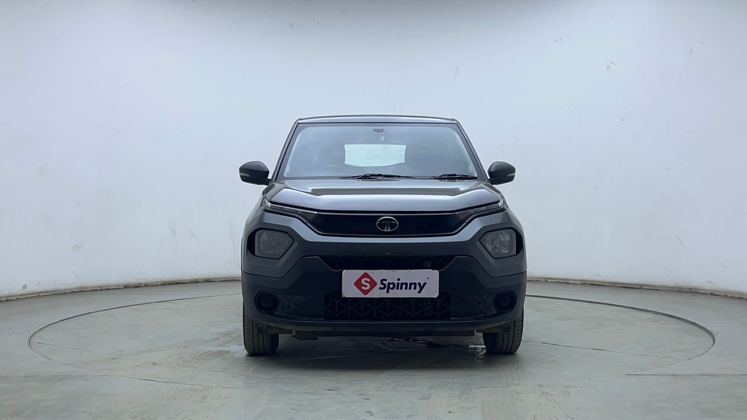 Used 2024 Tata Punch Pure MT Petrol Manual exterior FRONT VIEW