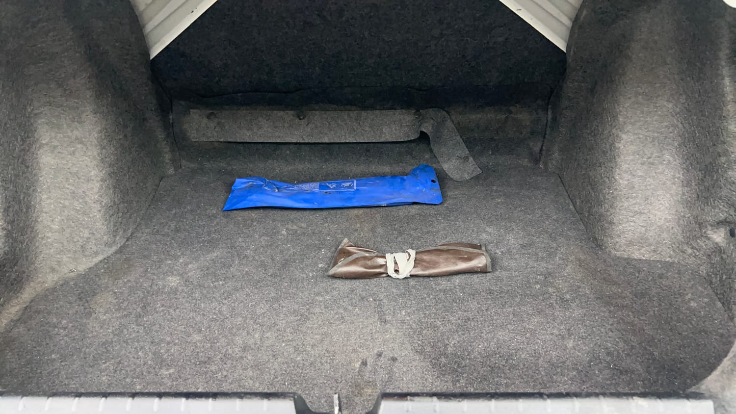 Used 2014 Honda City V Petrol Manual interior DICKY INSIDE VIEW