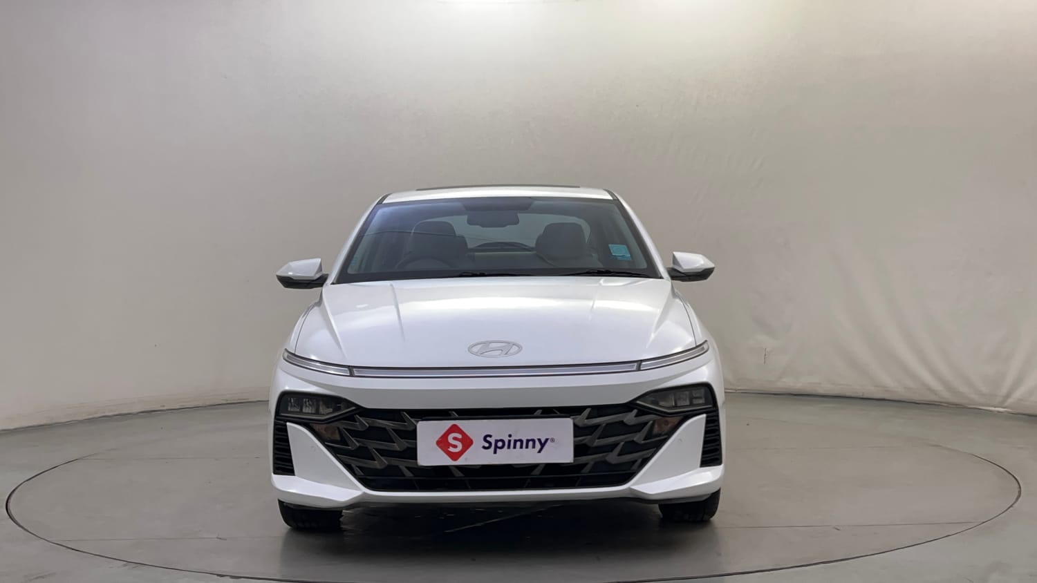 Used 2024 Hyundai Verna SX (O)1.5 Petrol MT Petrol Manual exterior FRONT VIEW