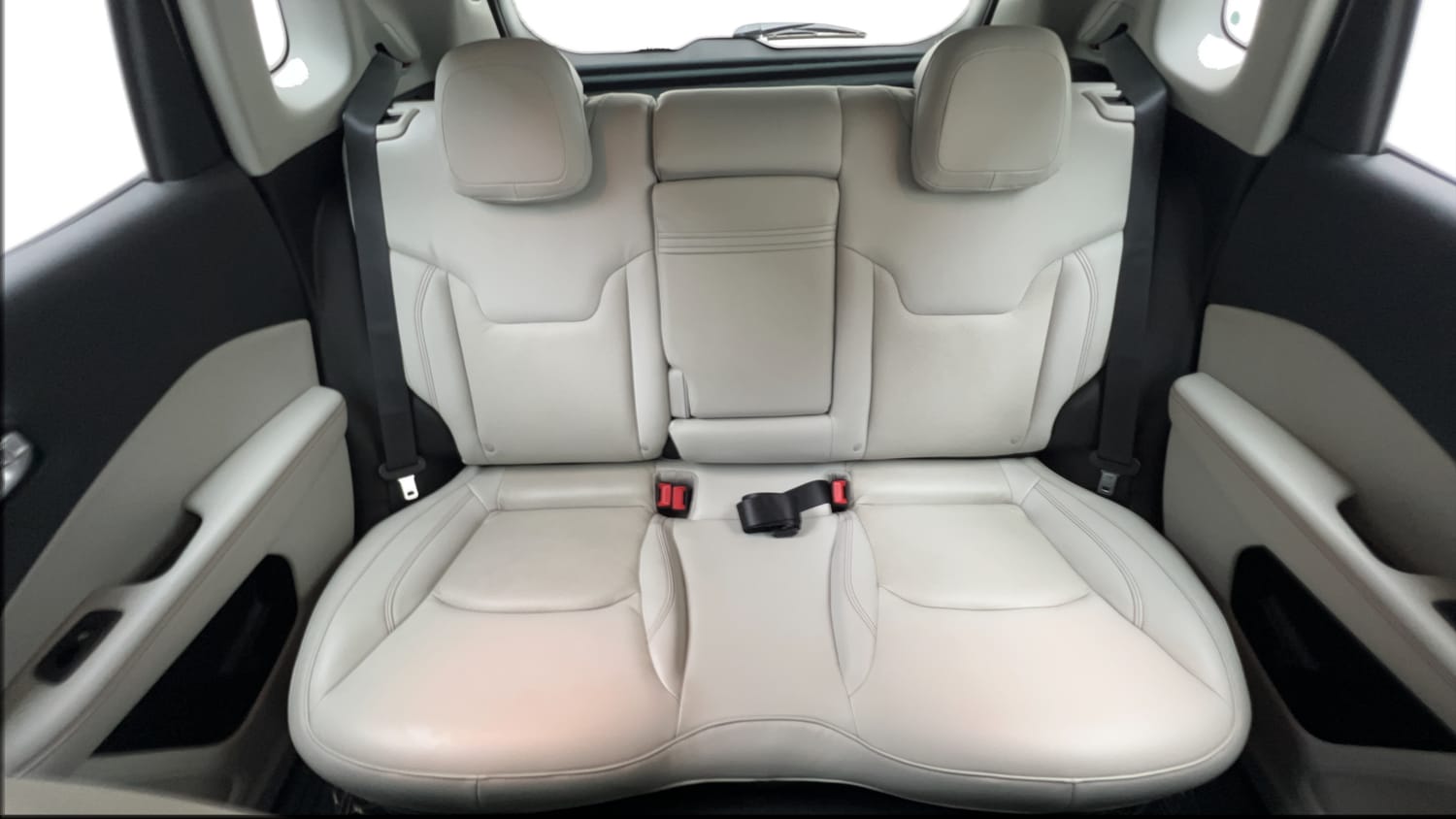 Used 2017 Jeep Compass Limited 1.4 Petrol AT Petrol Automatic interior REAR SEAT CONDITION VIEW
