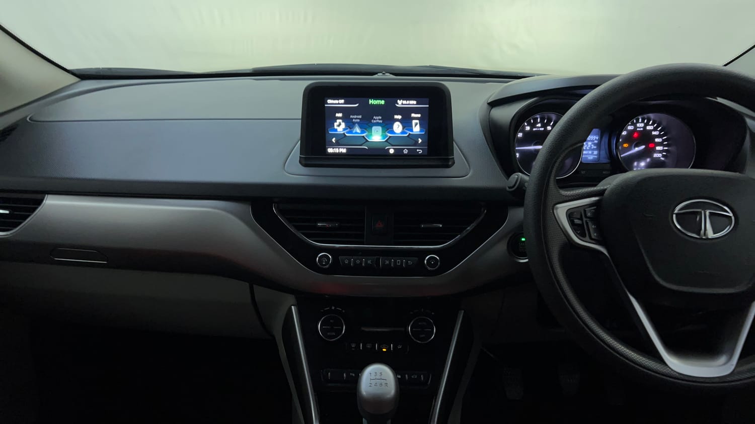 Used 2017 Tata Nexon XZ Plus Diesel Dual Tone Diesel Manual interior MUSIC SYSTEM & AC CONTROL VIEW