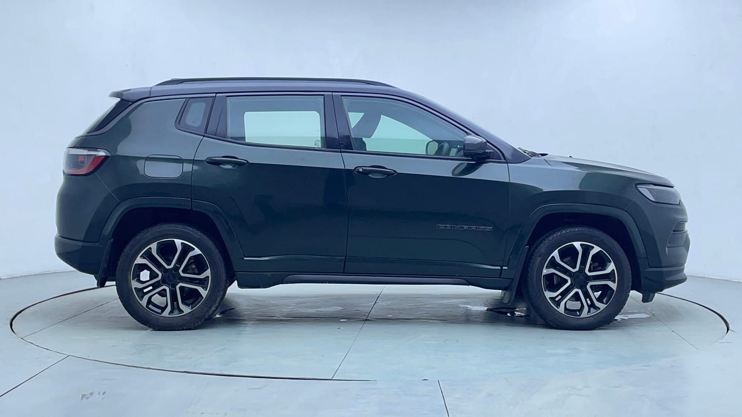 Used 2022 Jeep Compass Model S (O) Diesel 4x4 AT Diesel Automatic exterior RIGHT SIDE VIEW