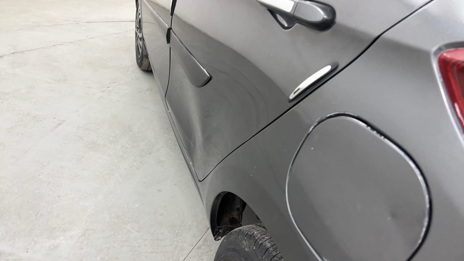 Used 2022 Tata Tiago XZ Plus CNG Cng Manual dents MINOR DENT