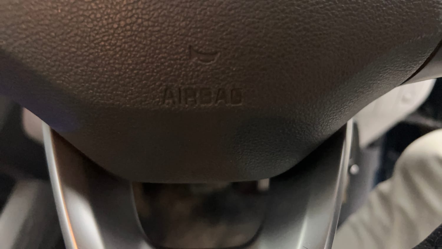 Used 2021 Hyundai Grand i10 Nios Sportz AMT 1.2 Kappa VTVT Petrol Automatic top_features Airbags
