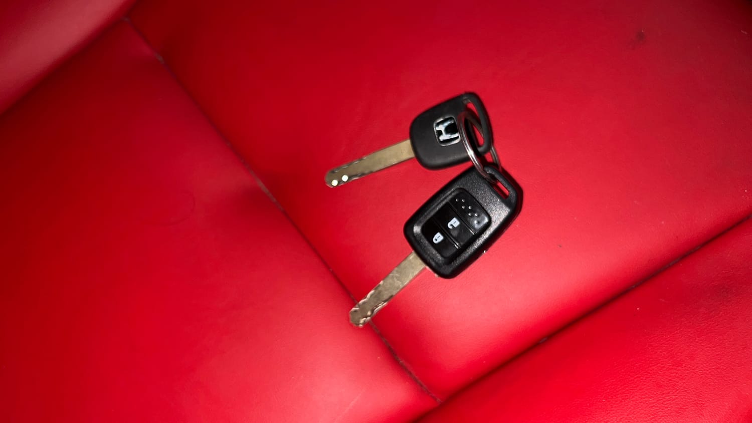 Used 2015 Honda City SV CVT Petrol Automatic extra CAR KEY VIEW