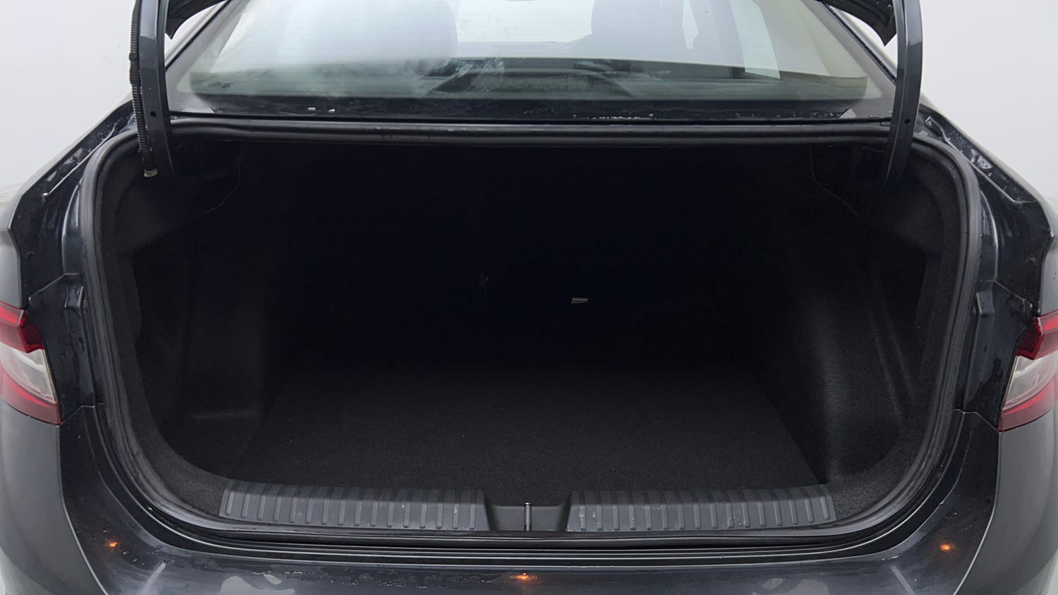 Used 2023 Skoda Slavia Style 1.5L TSI DSG Petrol Automatic interior DICKY INSIDE VIEW