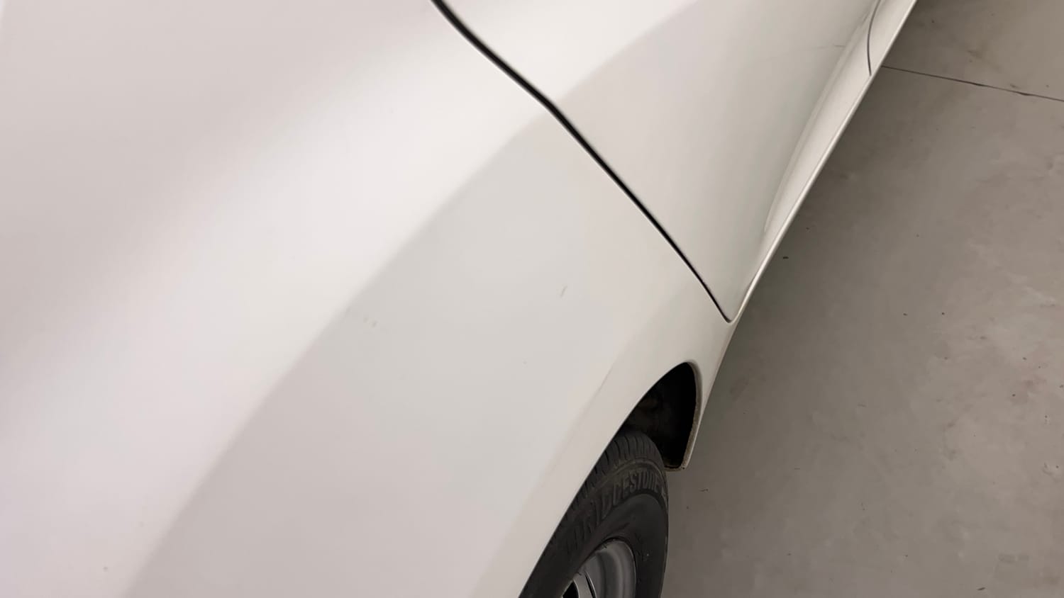 Used 2014 Hyundai Eon Era + Petrol Manual dents MINOR SCRATCH
