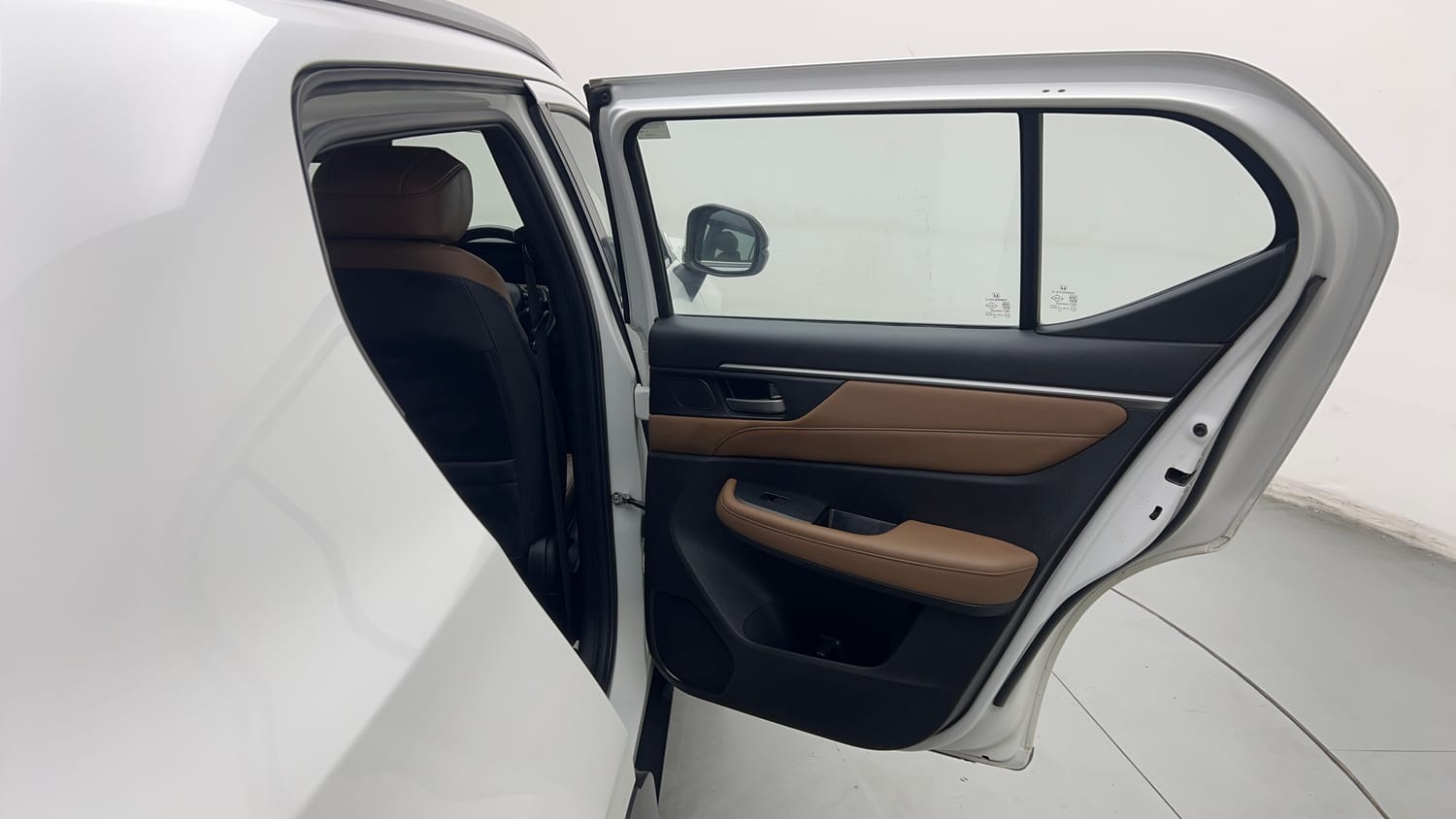 Used 2024 Honda Elevate ZX CVT Petrol Automatic interior RIGHT REAR DOOR OPEN VIEW