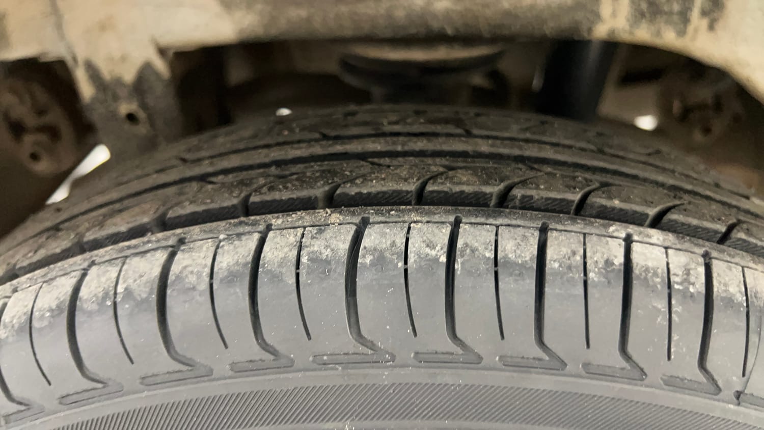 Used 2018 Maruti Suzuki Alto 800 LXi Petrol Manual tyres RIGHT REAR TYRE TREAD VIEW