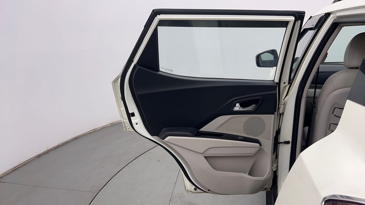 Used 2019 Mahindra XUV 300 1.5 W8 (O) Diesel Manual interior LEFT REAR DOOR OPEN VIEW