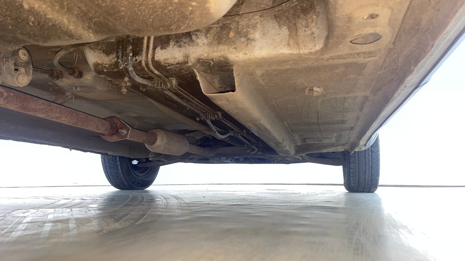 Used 2016 Datsun Redi-GO S Petrol Manual extra REAR RIGHT UNDERBODY VIEW
