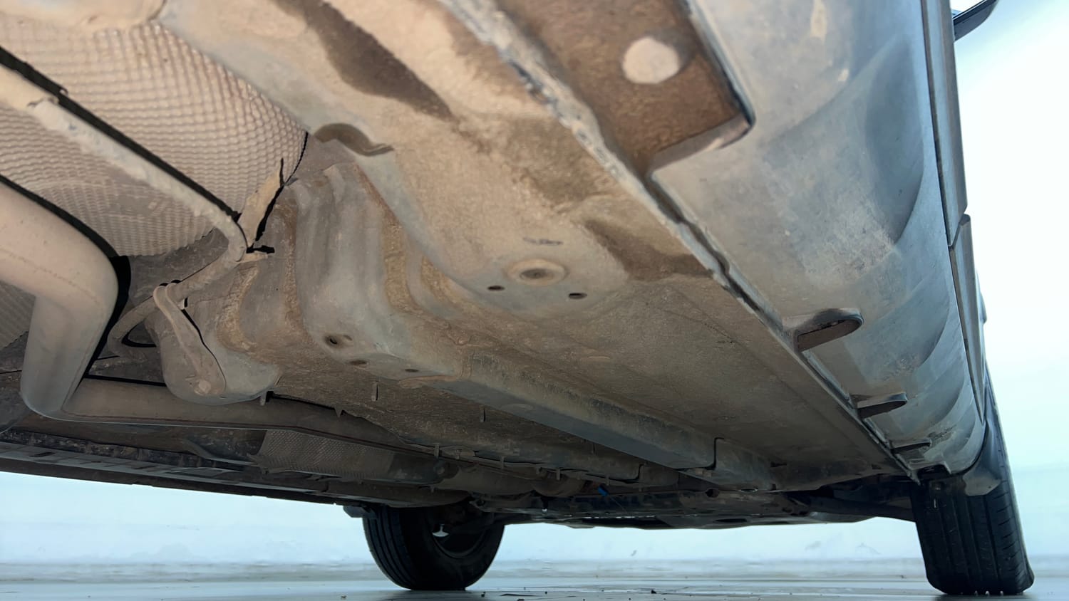 Used 2024 Hyundai Venue SX 1.2 Petrol Petrol Manual extra REAR RIGHT UNDERBODY VIEW