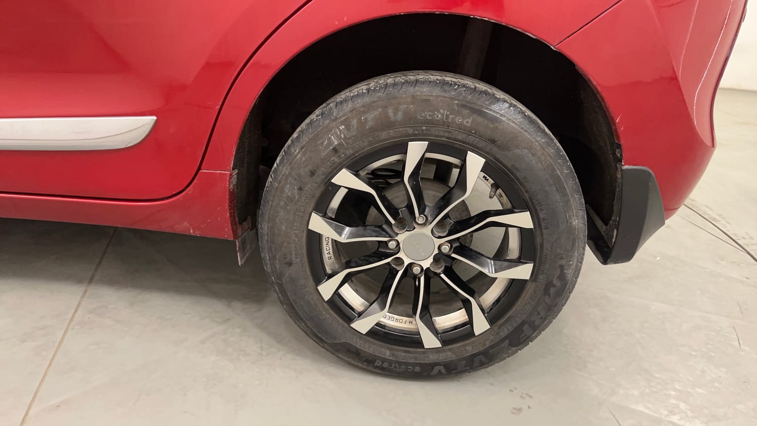Used 2019 Maruti Suzuki Baleno Delta Petrol Manual tyres LEFT REAR TYRE RIM VIEW
