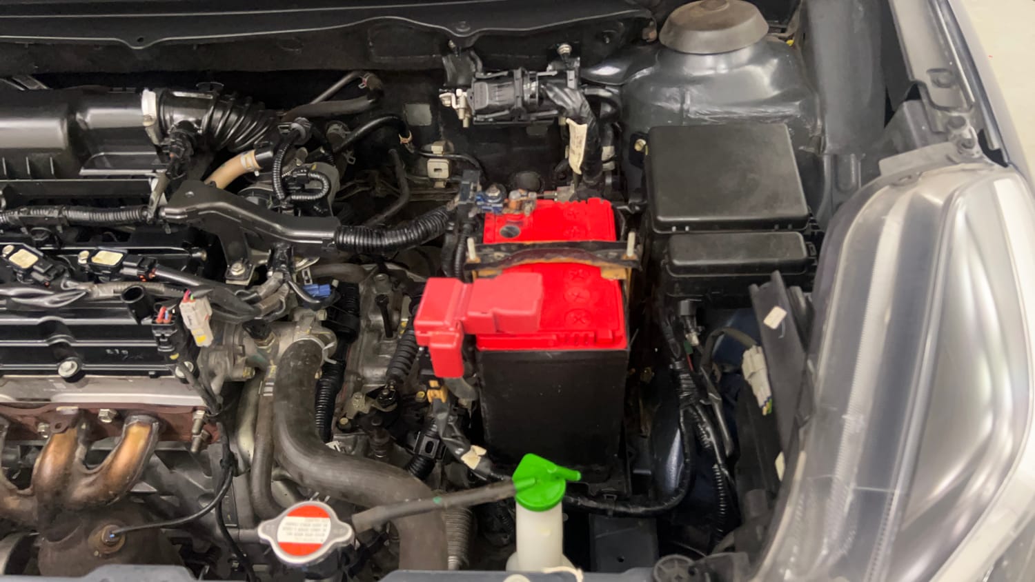 Used 2019 Toyota Glanza G CVT Petrol Automatic engine ENGINE LEFT SIDE VIEW