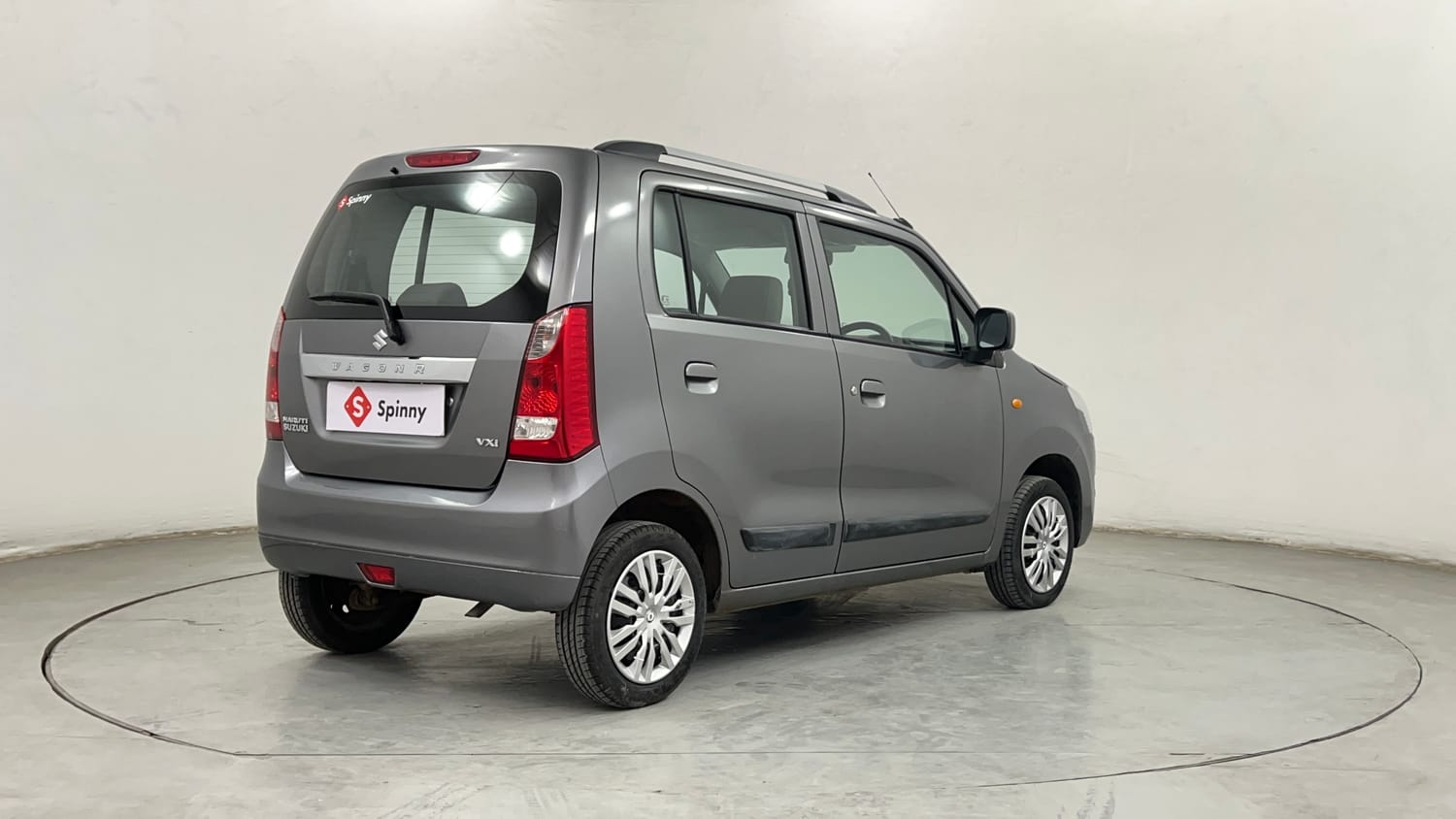 Used 2015 Maruti Suzuki Wagon R VXI Petrol Manual exterior RIGHT REAR CORNER VIEW