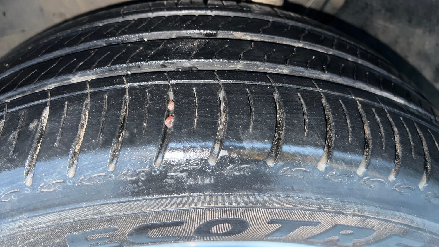 Used 2023 Skoda Slavia Style 1.5L TSI DSG Petrol Automatic tyres LEFT FRONT TYRE TREAD VIEW